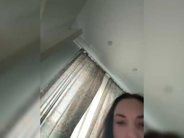 Freechat -Your-Michelle- on BongaCams