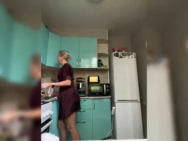 Offline Alenaa on BongaCams