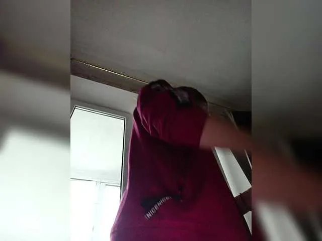 Offline Alenushka888 on BongaCams