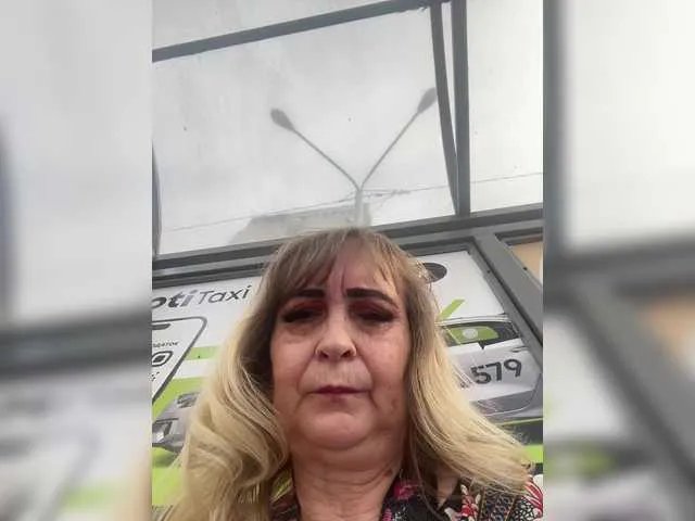 Offline Alina1965 on BongaCams