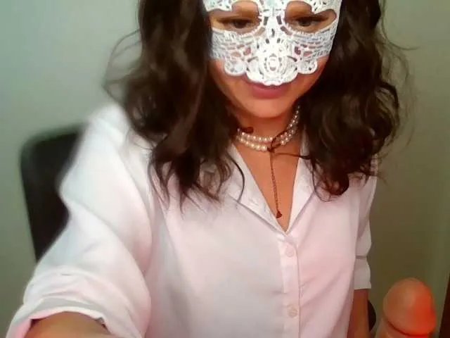 Offline Amira-Xa on BongaCams
