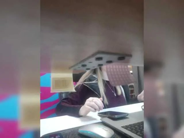 Offline Angelinamik on BongaCams