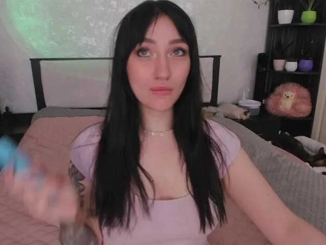 Freechat ariellaallure on BongaCams