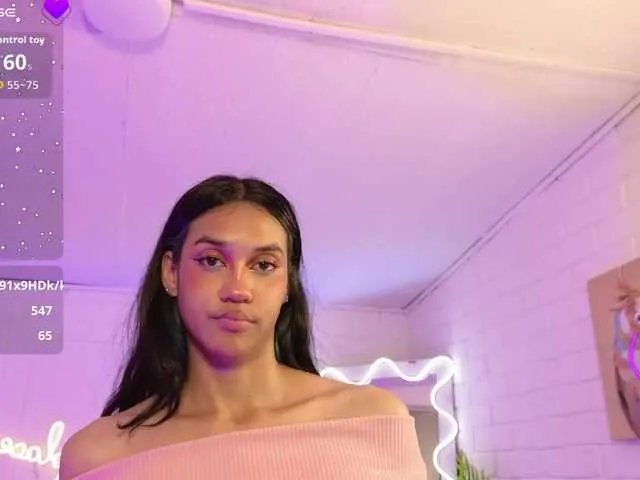 Freechat Artemiss-tay on BongaCams