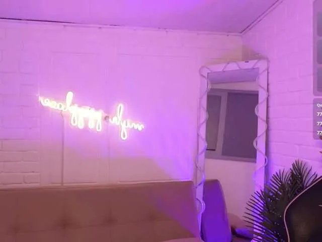 Freechat Artemiss-tay on BongaCams