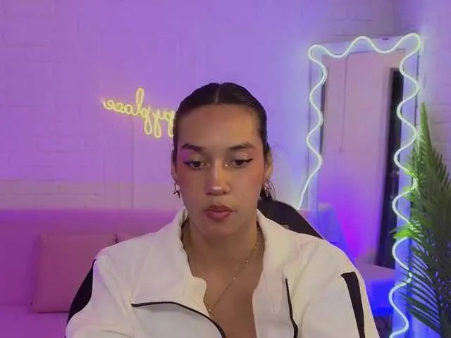 Freechat Artemiss-tay on BongaCams