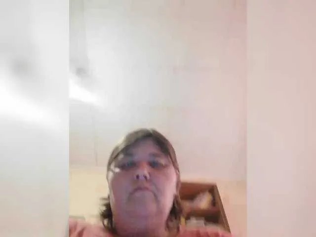 Offline AthomeTi on BongaCams