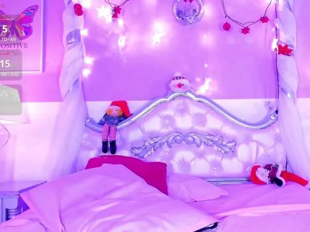 Offline BellaBlazze on BongaCams