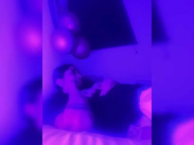 Freechat britt-grey on BongaCams