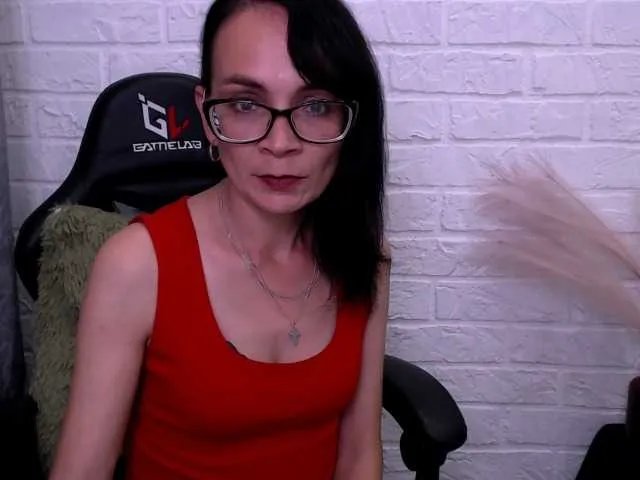 Freechat DarkOpiumX on BongaCams