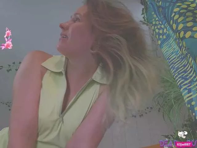 Offline DeadButterfly on BongaCams