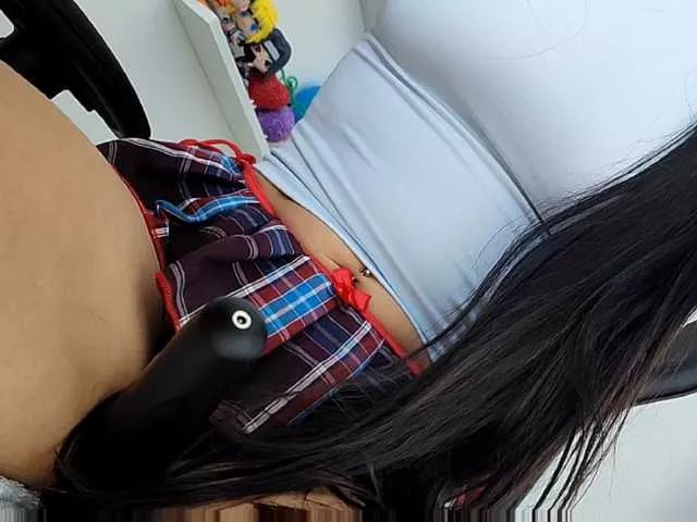 deeluna on BongaCams 