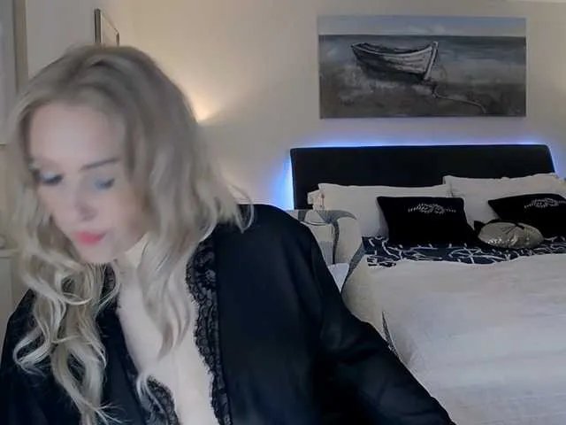 Offline DeliciousAlba on BongaCams