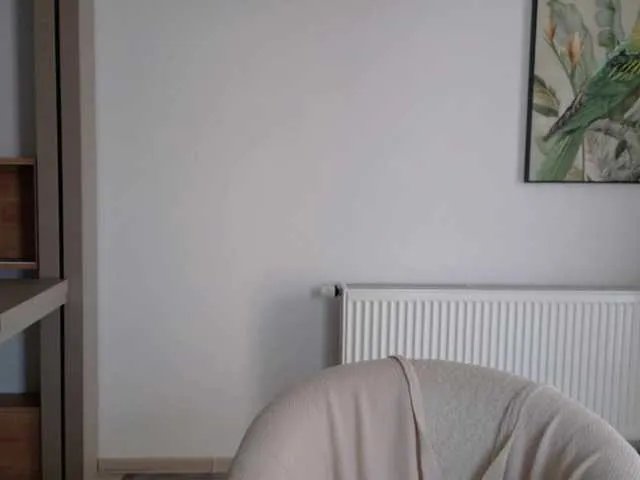 Freechat DiddySweet1 on BongaCams