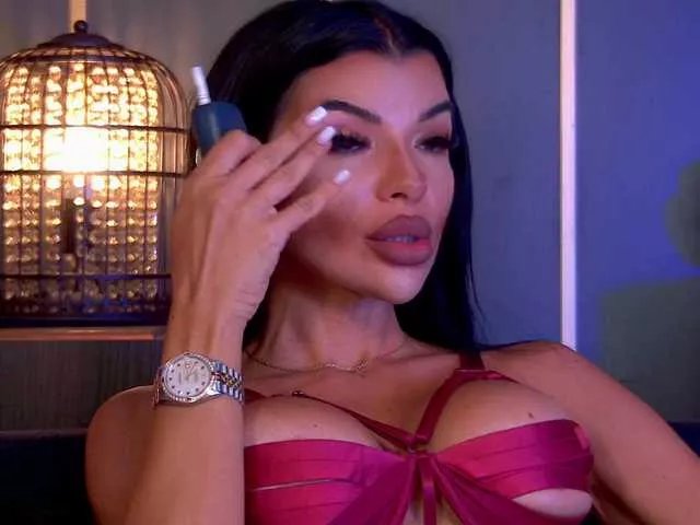 Offline EleniaDevons on BongaCams