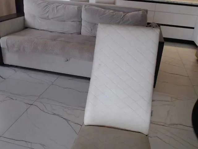 Offline Elsa77 on BongaCams