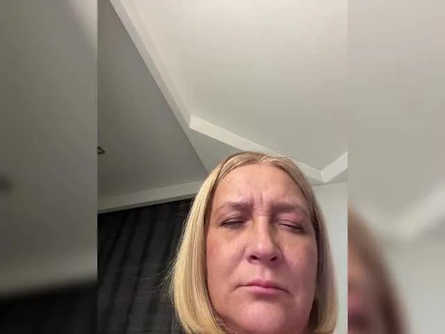 Freechat Eva-Bella on BongaCams