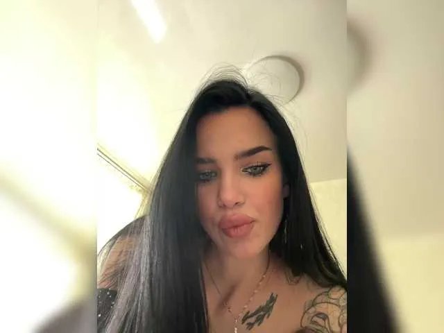 Offline EvaDesire on BongaCams