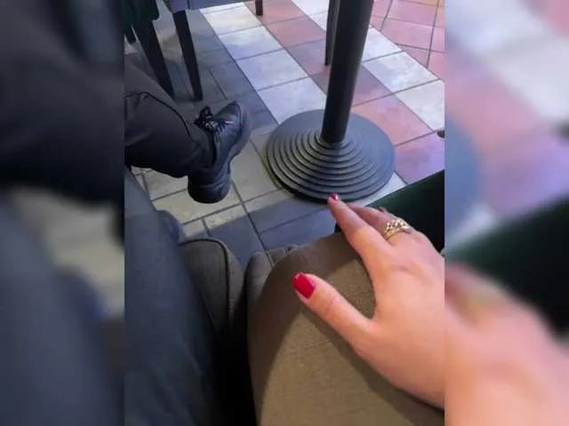 Offline FeniX- on BongaCams