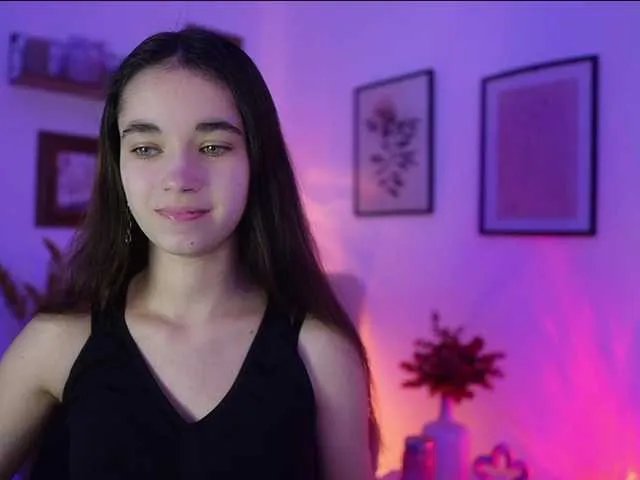 Freechat GiaPaige18 on BongaCams