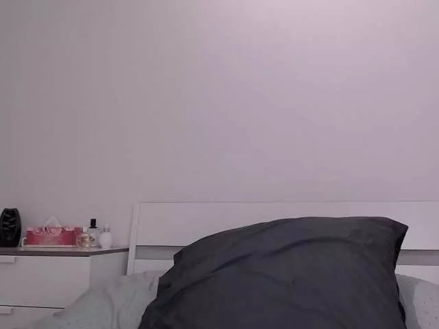 Offline GoldySun69 on BongaCams