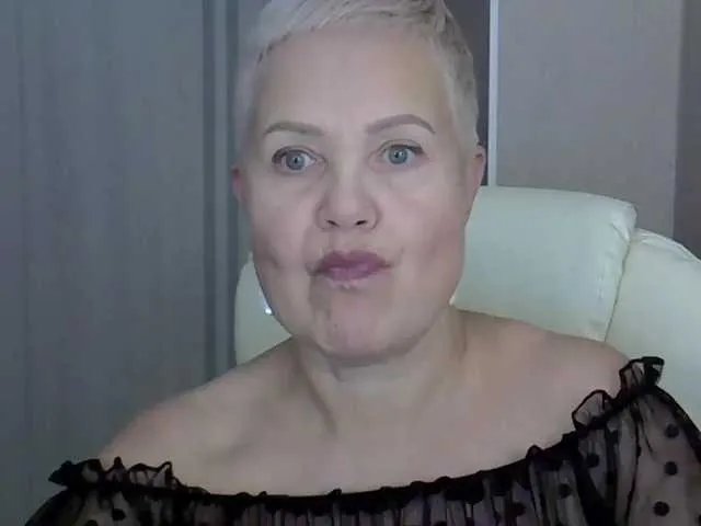 Freechat IFannyLove on BongaCams