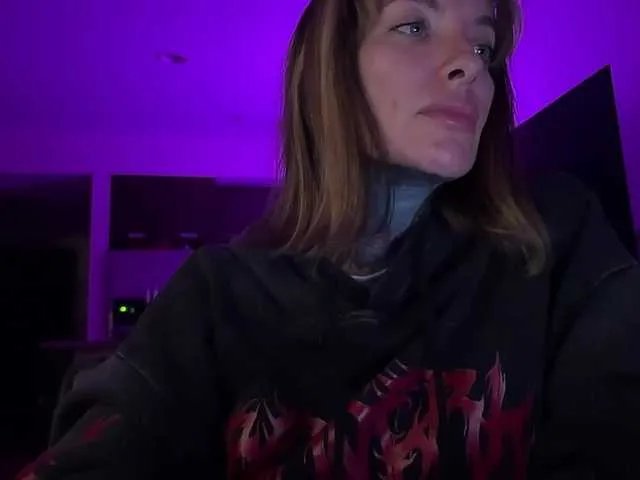 Offline iiixbostonxiii on BongaCams