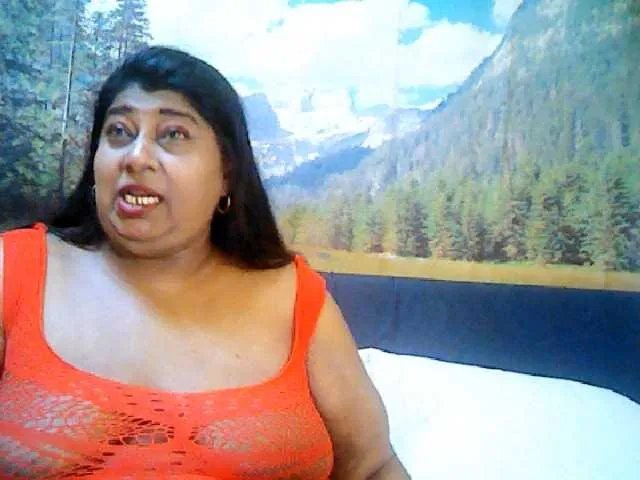 indianhoney on BongaCams 
