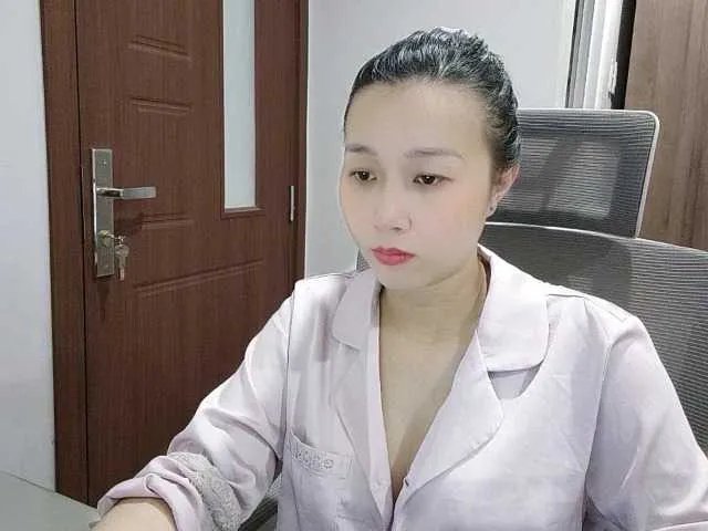 Offline Jely69 on BongaCams