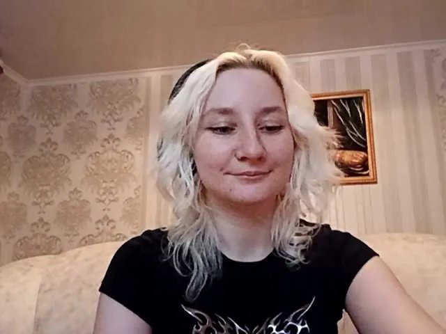 Offline JohanaMcmanaway on BongaCams