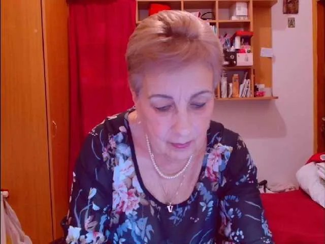 Freechat Kira9476 on BongaCams