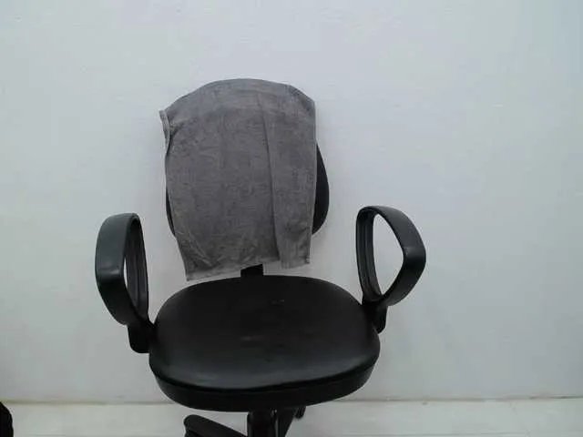 Offline Lady-Young on BongaCams