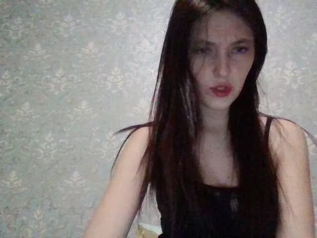 Offline Lisa666-2 on BongaCams