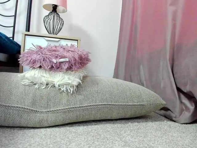 Freechat lollavibes on BongaCams