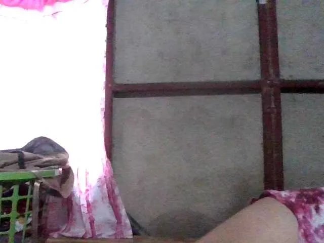 Offline LovelyShaxxx3 on BongaCams