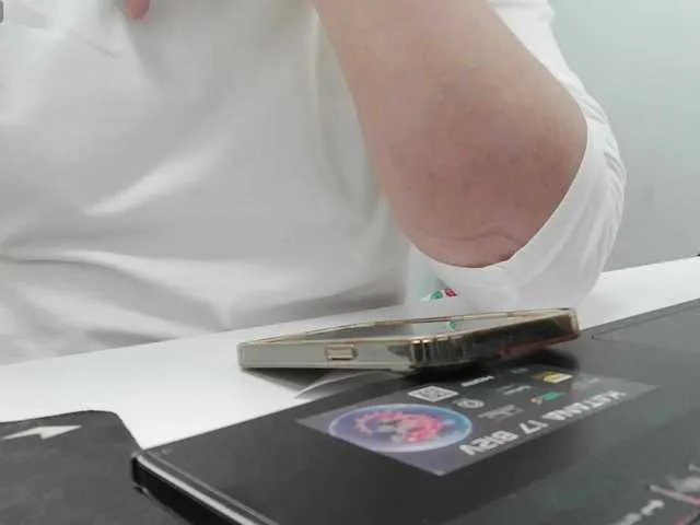 Lyalya7771 on BongaCams 