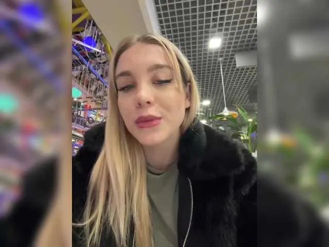 Offline maksisisia on BongaCams