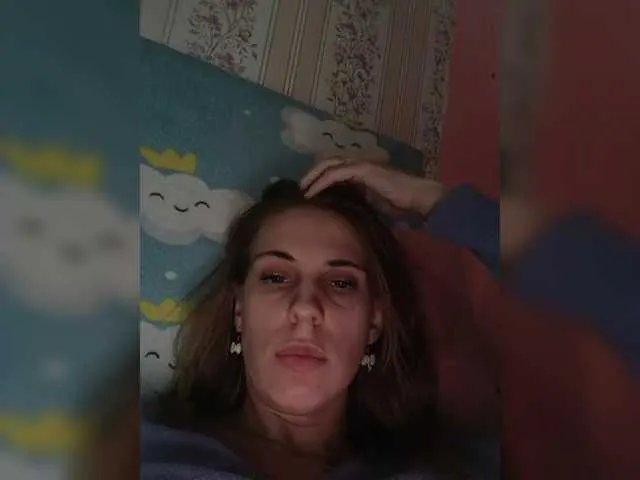 Offline Marina-9819 on BongaCams