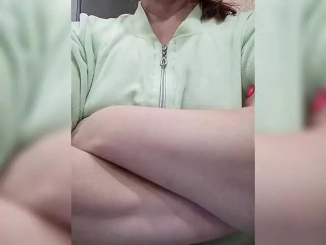 Offline marinaWQ on BongaCams