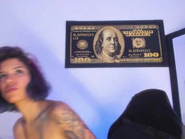 Offline marley-luna on BongaCams