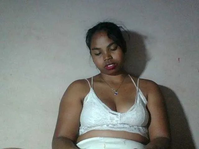 Offline Miarizou on BongaCams