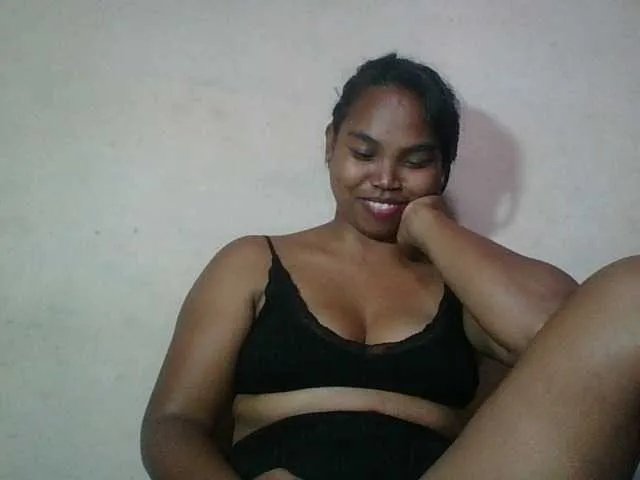 Offline Miarizou on BongaCams