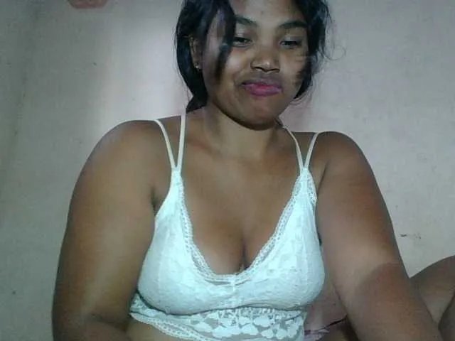 Offline Miarizou on BongaCams