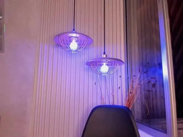 Offline MissMahalaa on BongaCams