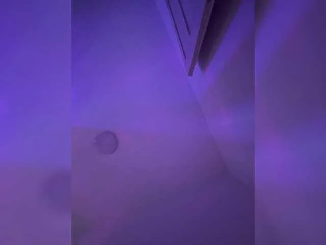 Offline Nestyzz on BongaCams