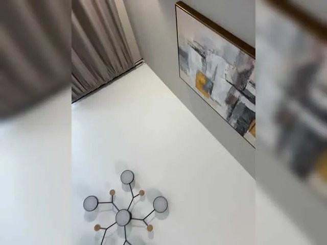 Offline OlivkaVif on BongaCams