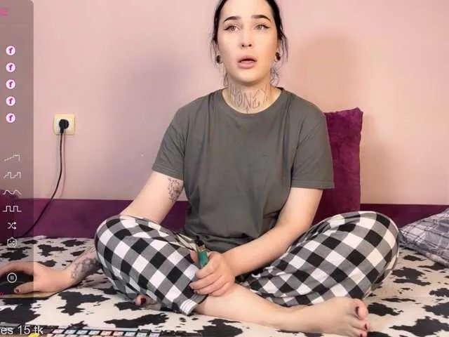 Freechat PinkyNastyx on BongaCams