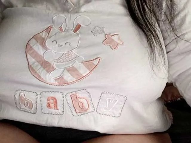 Offline RinaSunnyy on BongaCams