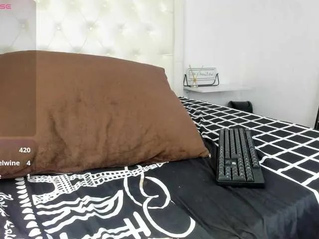 Offline rouse-sexy-hotxx77 on BongaCams