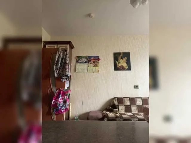 Freechat SaliiOnli on BongaCams